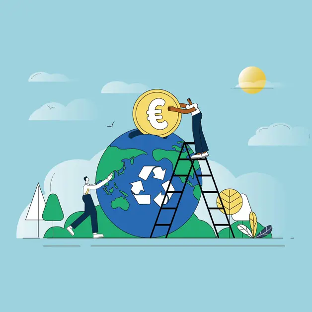 Zwei Personen setzen eine Euro-Münze auf eine Weltkugel mit Recycling-Symbolen in natürlicher Umgebung.