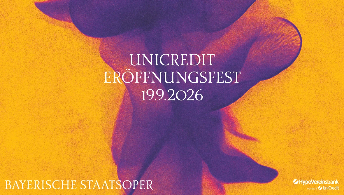 In dem Video sind Ausschnitte des UniCredit Eröffnungsfests 2026 mit musikalischer Begleitung zu sehen