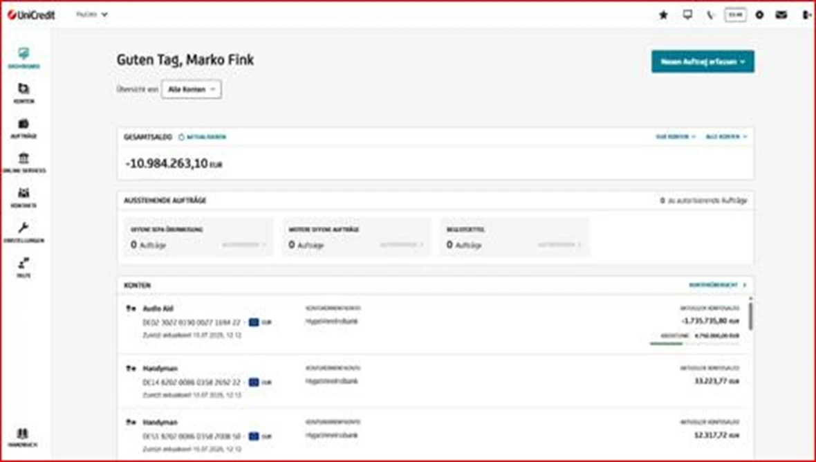 UniCredit Dashboard mit Kontosalden, IBANs und Übersicht zu ausstehenden Aufträgen und Gesamtsaldo.